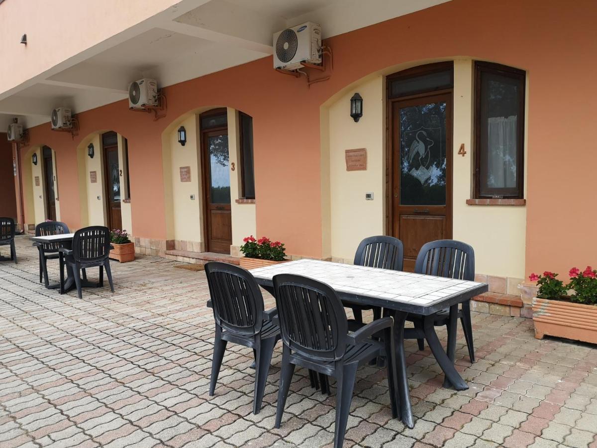 Agriturismo Catena Ciro Exterior foto
